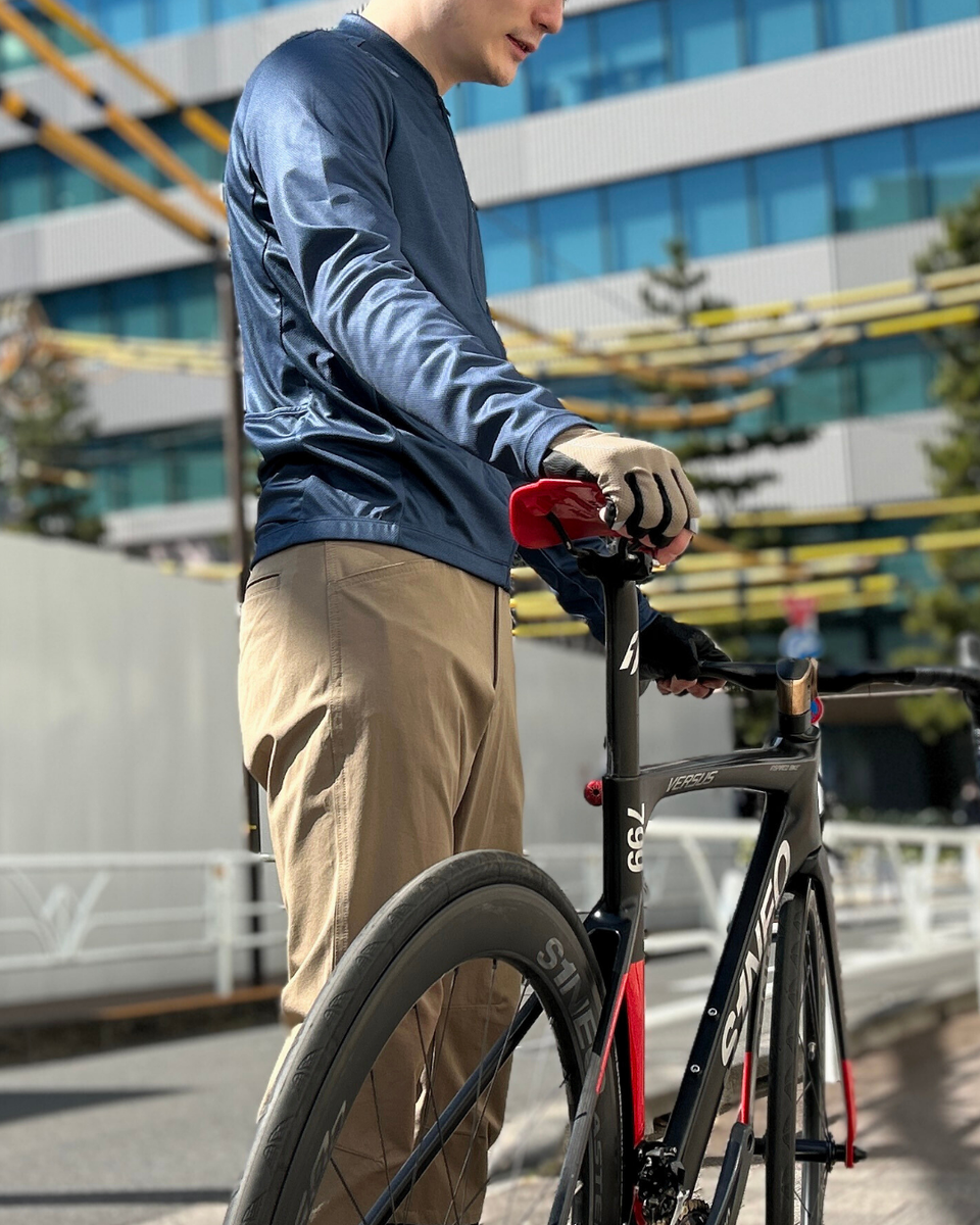 KAPELMUUR SNAP】 春先にオススメの長袖ジャージコーデ – カペル