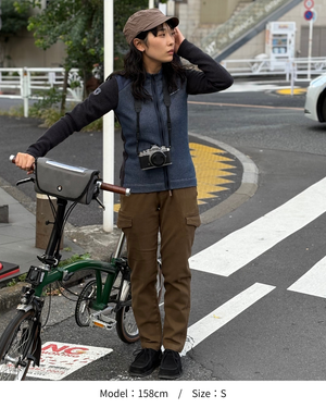 カメラを持ってサイクリング。