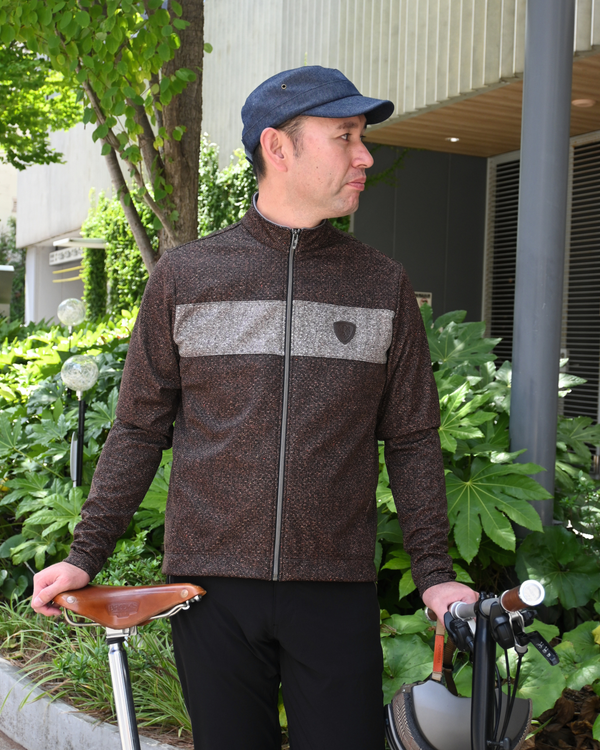 Windproof jacket with Viscotecs print