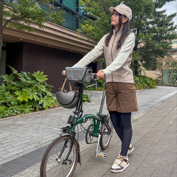 Ladies nylon stretch shorts