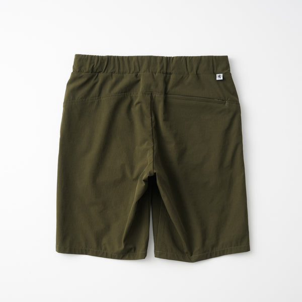 ストレッチナイロン　ハーフパンツ