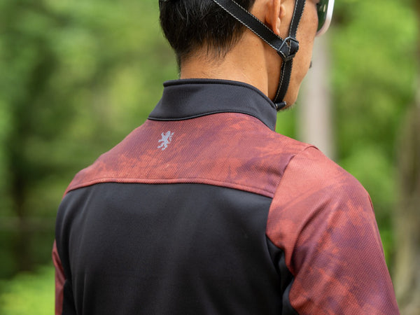 防風ジャケット　アブストラクト