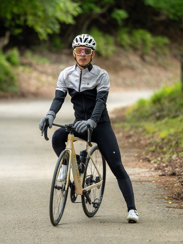 防風ジャケット　アブストラクト