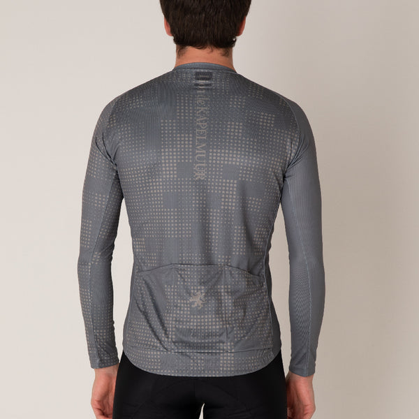 Random dot print long sleeve jersey