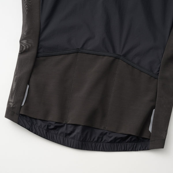 ストレッチウインドベスト　リップストップ　バックポケット付き