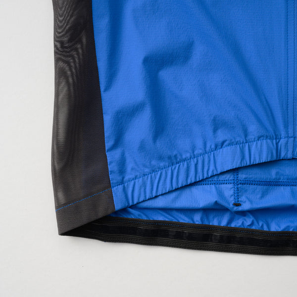 Stretch wind vest in ripstop with back pocket