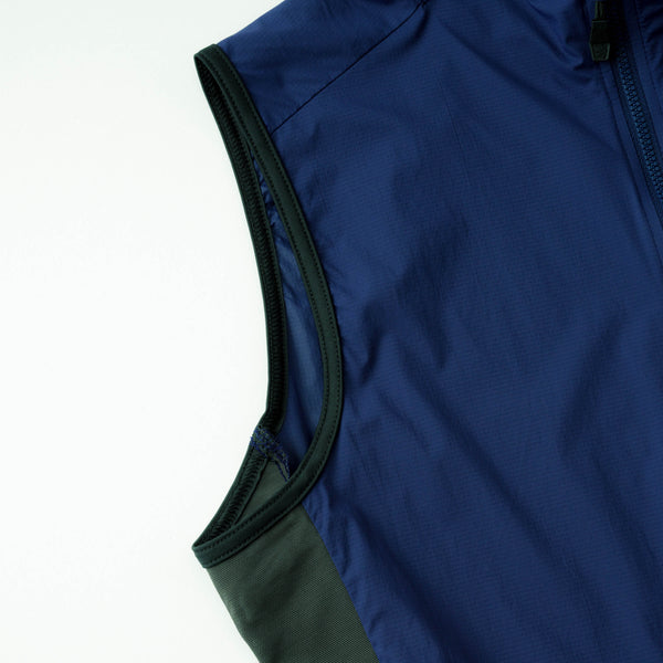 ストレッチウインドベスト　リップストップ　バックポケット付き